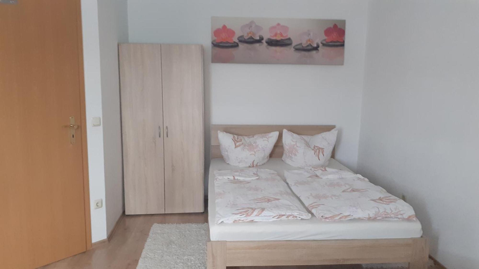 Privatzimmer Burgau Buitenkant foto