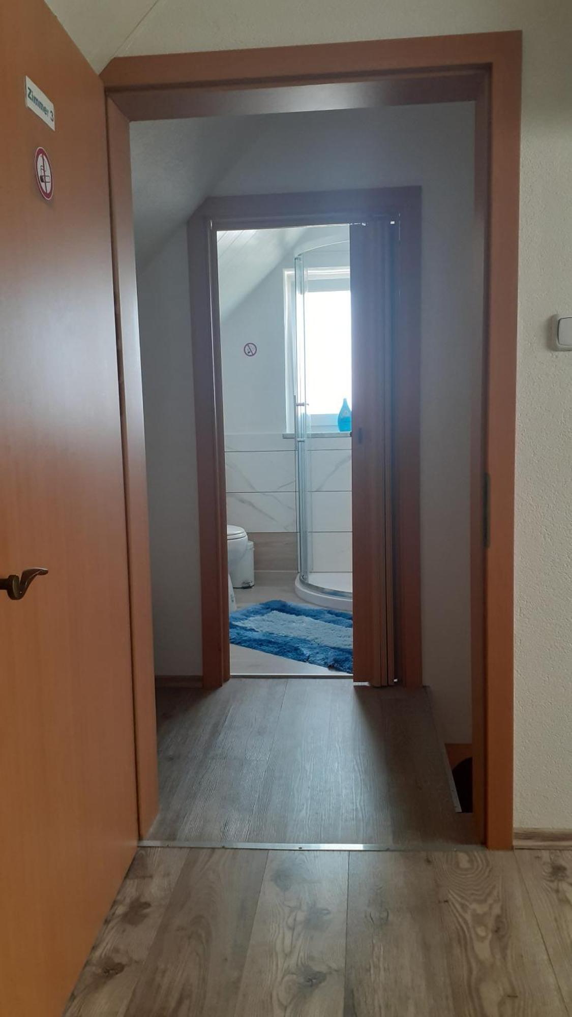 Privatzimmer Burgau Buitenkant foto