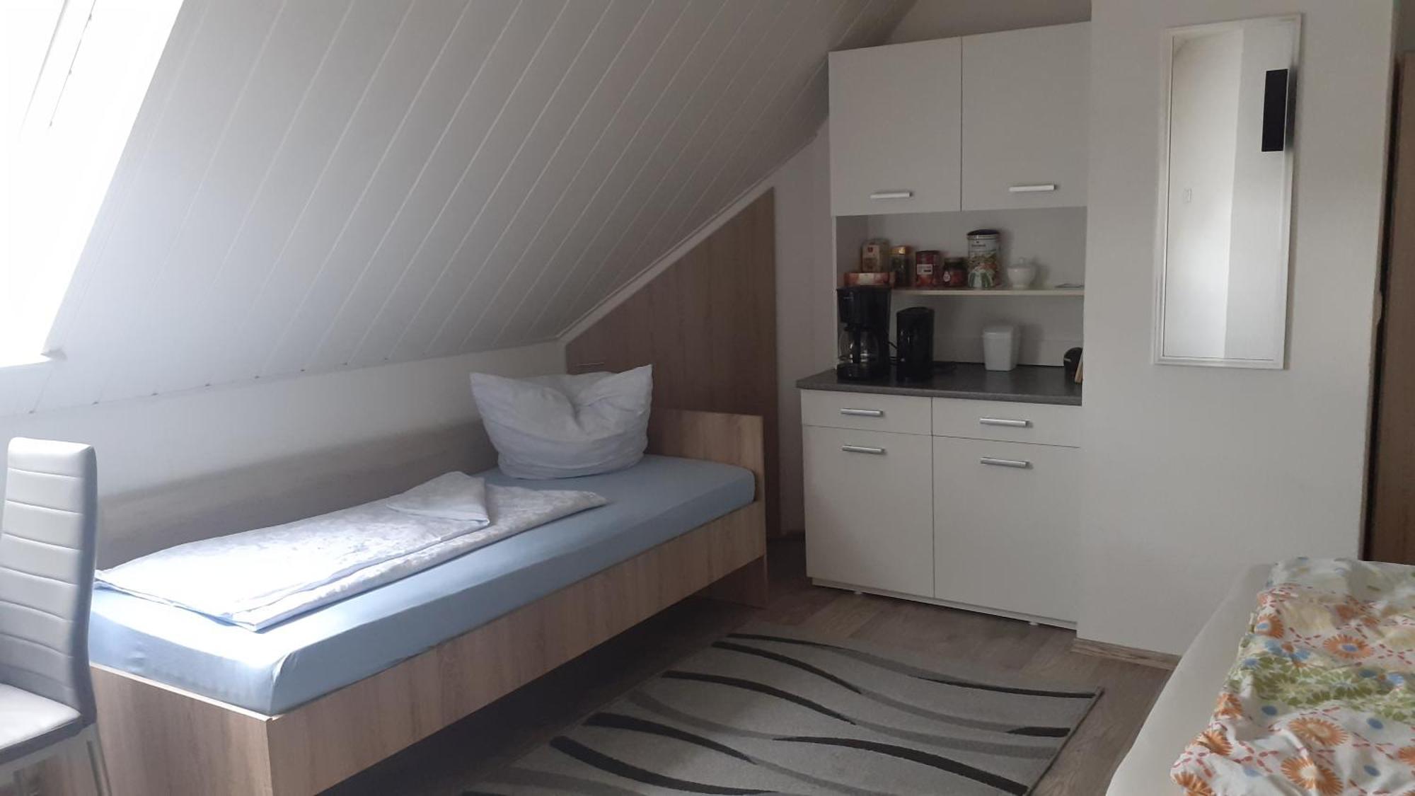 Privatzimmer Burgau Buitenkant foto